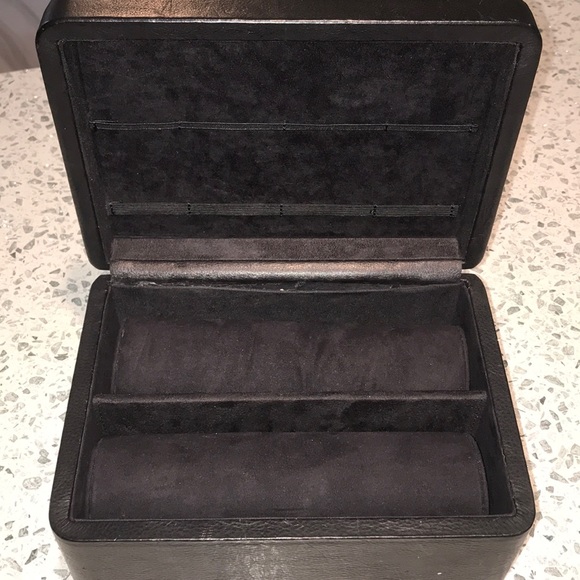 Fossil Watch Box - Picture 1 of 6